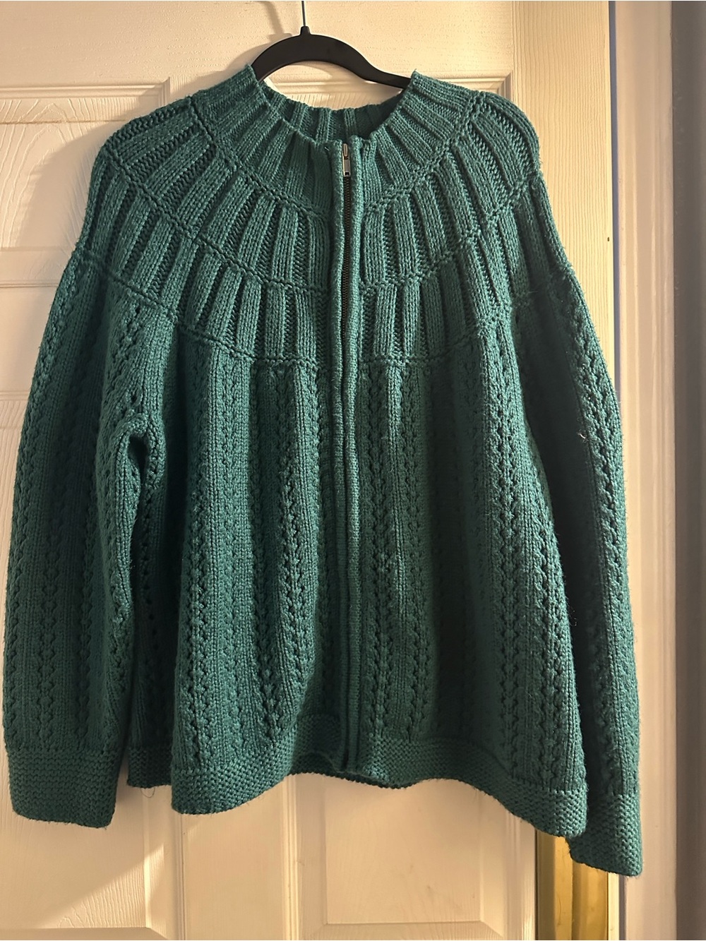 Talbots Plus Cable Knit Crewneck Sweater - Gray